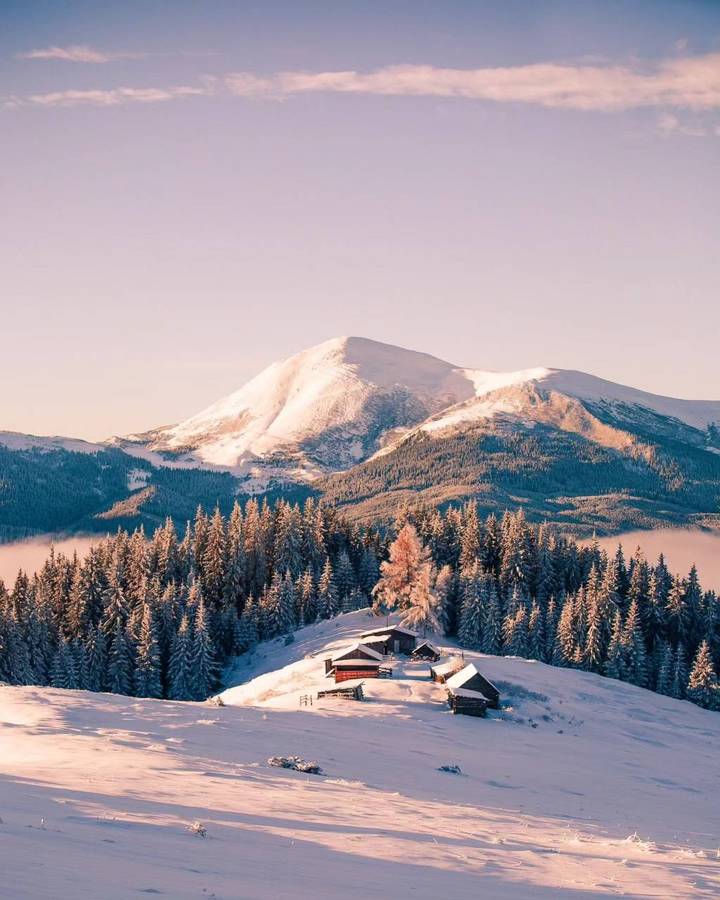 Chornohora in winter